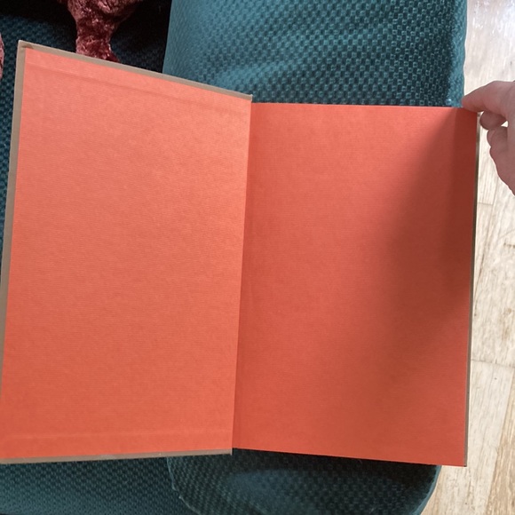 Left behind by Sebastian Edwards - Picture 9 of 16